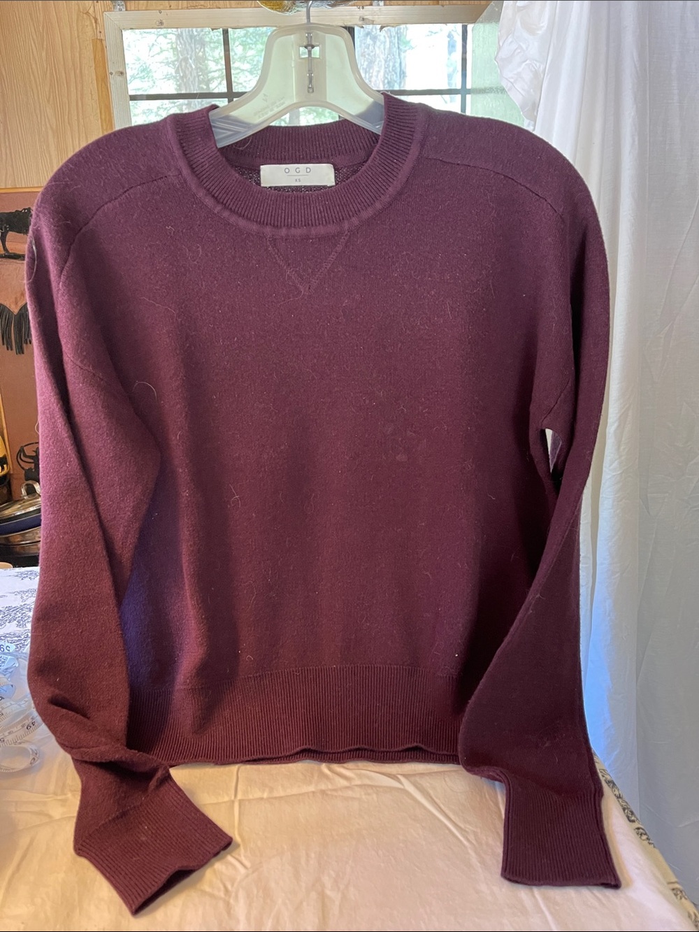 One Grey Day wine colored crewneck sweater. Never worn size XS